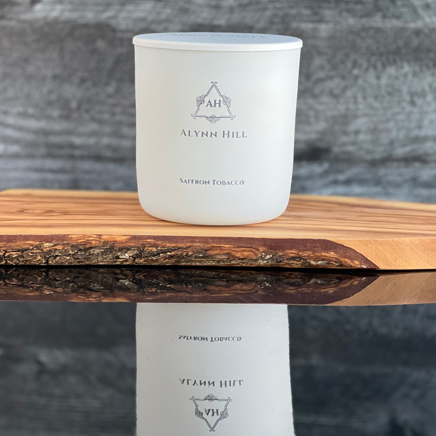 Saffron Tobacco Lux Candle